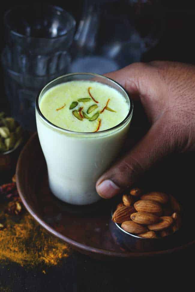 Khas Khas Doodh (Poppy Seed Milk Recipe) - Fun FOOD Frolic