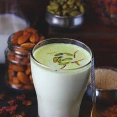 Khas Khas Doodh (Poppy Seed Milk Recipe) - Fun FOOD Frolic