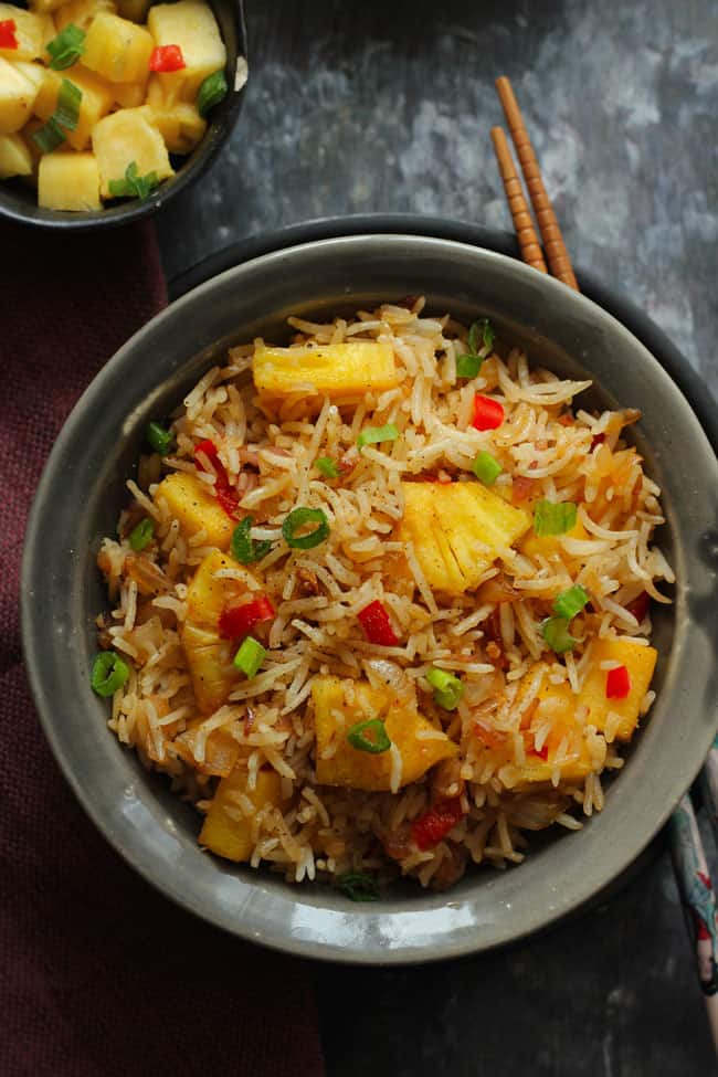 Pineapple Fried Rice (Video Recipe) - Fun FOOD Frolic