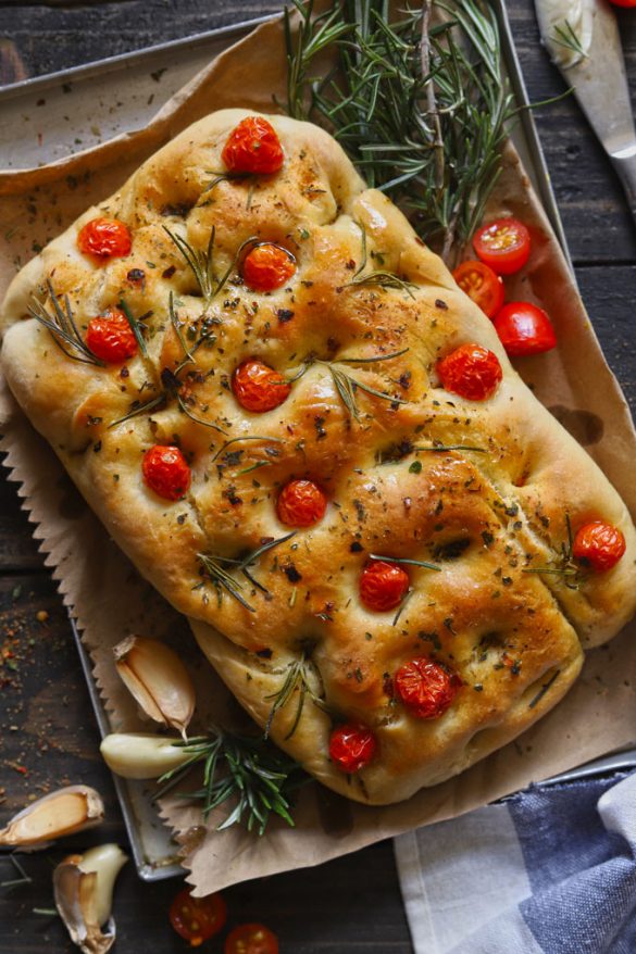 Focaccia Recipe (Rosemary Garlic Bread) - Fun FOOD Frolic