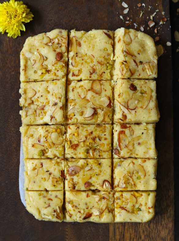 Mawa Barfi Recipe (Khoye Ki Barfi) - Fun FOOD Frolic