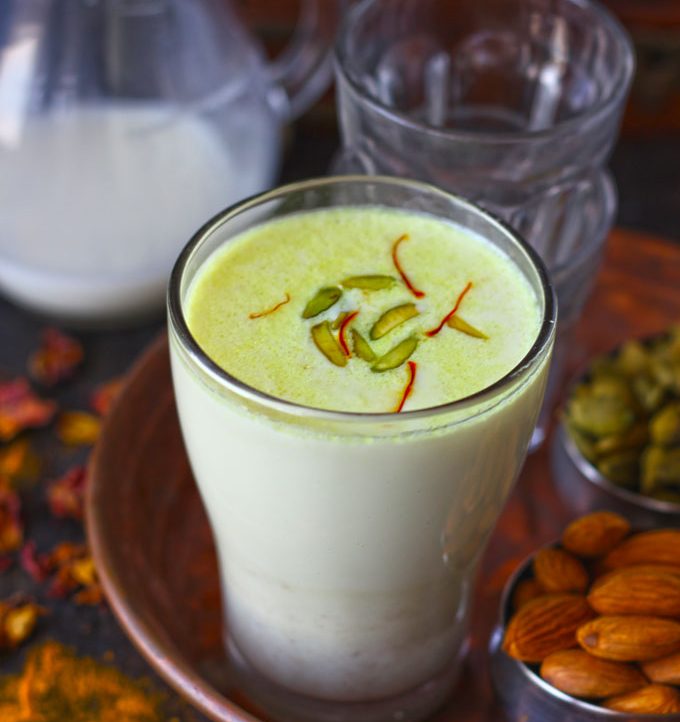 side shot of khas khas doodh in a glass